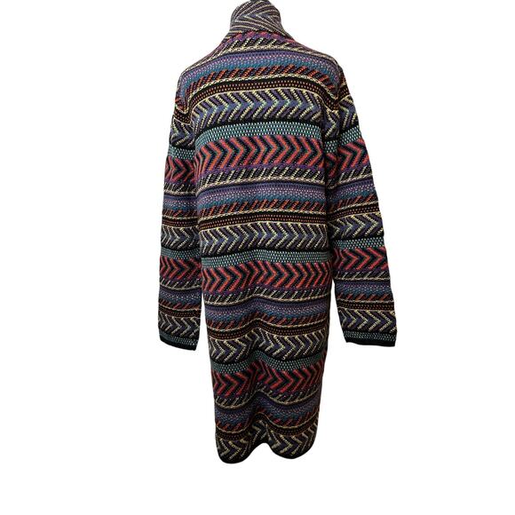 Multicolor Patterned Women's Sweater Coat - Picture 3 of 10